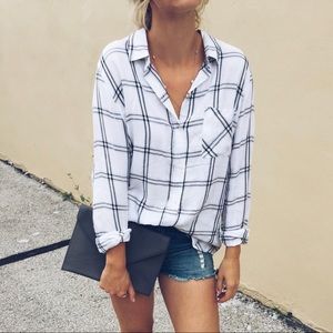 Plaid black and white long sleeve shirt